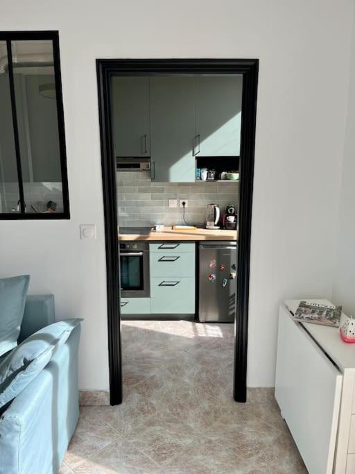 2 Pieces Cocooning Pres Du Port/gare Riquier Lejlighed Nice